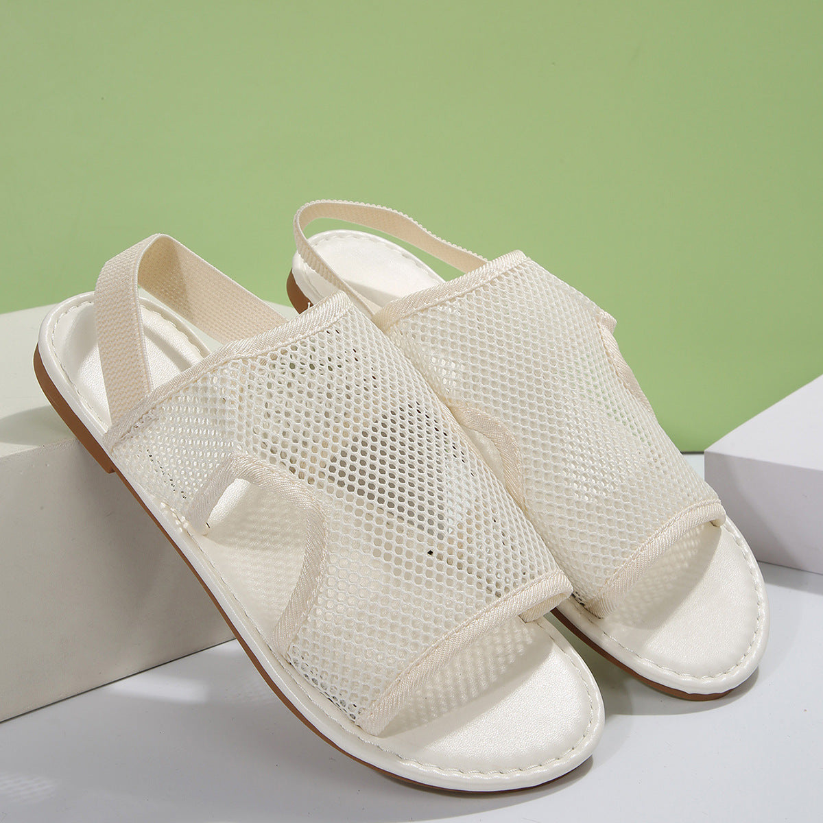 Nouvelles Sandales en Maille – Idéales pour la Plage